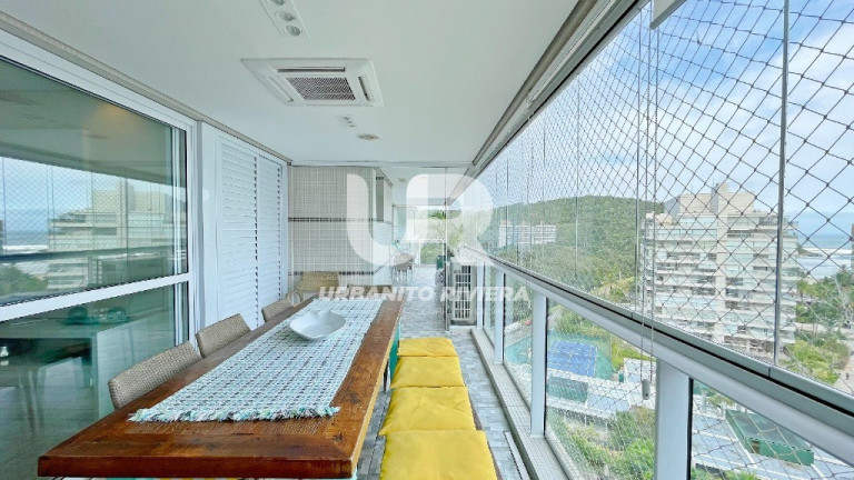 Imagem Imóvel com 4 Quartos à Venda, 138 m² em Riviera | Módulo 08 - Bertioga Imagem Imóvel com 4 Quartos à Venda, 138 m² em Riviera | Módulo 08 - Bertioga