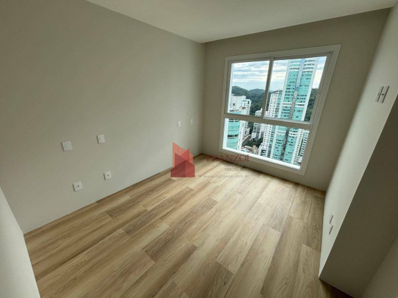 Imagem Cobertura com 4 Quartos à Venda, 151 m² em Centro - Balneário Camboriú