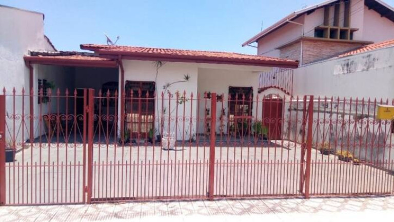 Casa com 4 Quartos à Venda, 120 m² em Jardim Maria Augusta - Taubaté