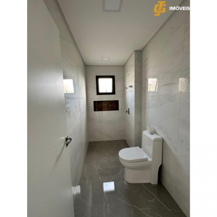 Imagem Casa com 4 Quartos à Venda, 265 m² em Caledônia - Camboriú Imagem Casa com 4 Quartos à Venda, 265 m² em Caledônia - Camboriú