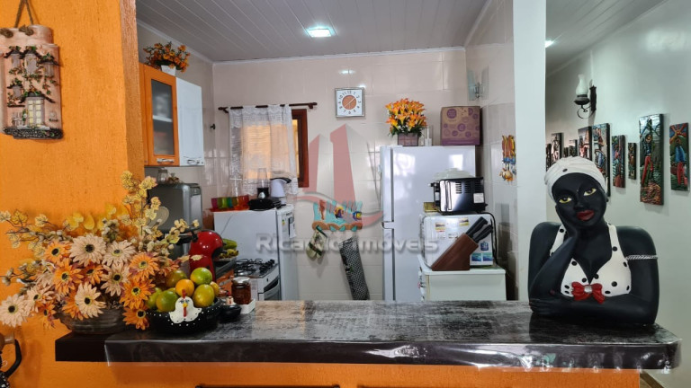 Imagem Imóvel com 2 Quartos à Venda, 100 m² em Peró - Cabo Frio