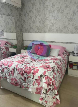 Imagem Apartamento com 2 Quartos à Venda, 77 m² em José Menino - Santos