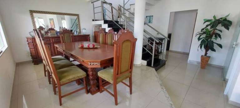 Imagem Sobrado com 4 Quartos à Venda, 264 m² em Nossa Senhora Da Vitória - Ilhéus