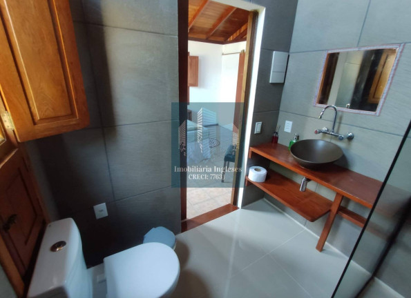 Imagem Casa com 3 Quartos à Venda, 368 m² em São João Do Rio Vermelho - Florianópolis Imagem Casa com 3 Quartos à Venda, 368 m² em São João Do Rio Vermelho - Florianópolis