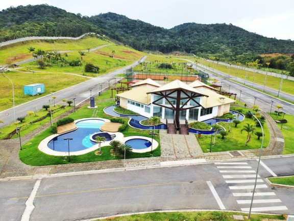 Imagem Imóvel à Venda, 400 m² em Rio Do Meio - Camboriú Imagem Imóvel à Venda, 400 m² em Rio Do Meio - Camboriú