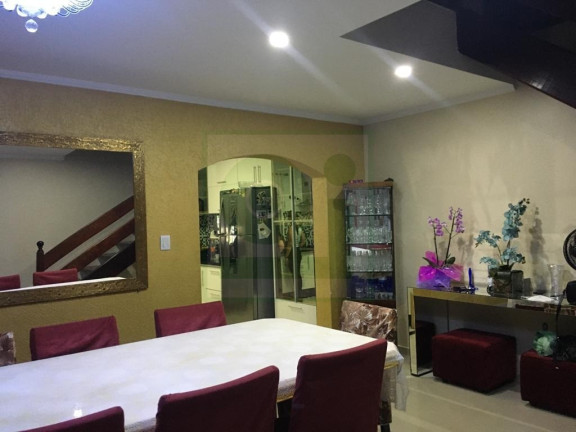 Imagem Casa com 4 Quartos à Venda, 326 m² em Vila Dalva - São Paulo