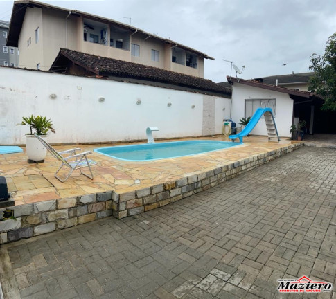 Imagem Sobrado com 3 Quartos à Venda, 215 m² em Centro - Ubatuba Imagem Sobrado com 3 Quartos à Venda, 215 m² em Centro - Ubatuba