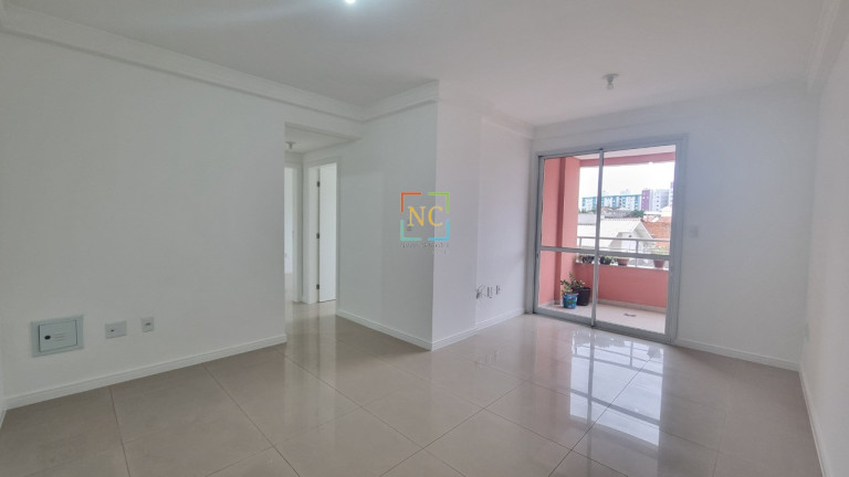 Imagem Apartamento com 2 Quartos à Venda, 73 m² em Barreiros - São José