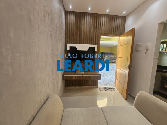 Casa de Condomínio com 2 Quartos à Venda, 120 m² em Vila Príncipe De Gales - Santo André