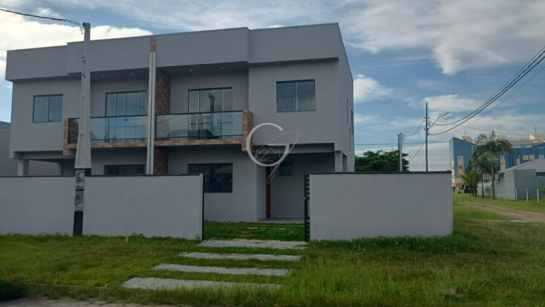 Sobrado com 3 Quartos à Venda, 105 m² em Leblon - Pontal Do Paraná
