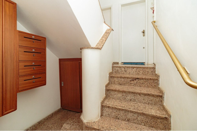Imagem Apartamento com 3 Quartos à Venda, 117 m² em Petrópolis - Porto Alegre Imagem Apartamento com 3 Quartos à Venda, 117 m² em Petrópolis - Porto Alegre