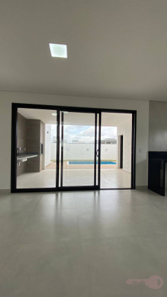 Imagem Casa com 3 Quartos à Venda, 240 m² em Sorocaba Imagem Casa com 3 Quartos à Venda, 240 m² em Sorocaba
