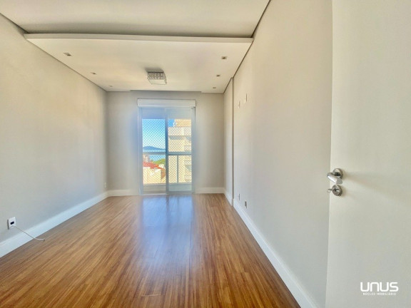 Imagem Cobertura com 3 Quartos à Venda, 135 m² em Coqueiros - Florianópolis