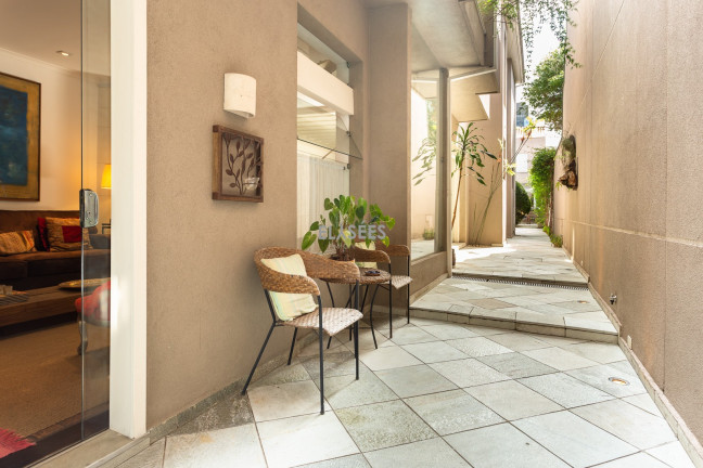 Imagem Casa com 3 Quartos à Venda, 260 m² em Jardim Paulistano - São Paulo