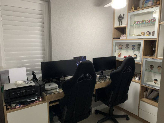 Imagem Apartamento com 4 Quartos à Venda, 140 m² em Icaraí - Niterói