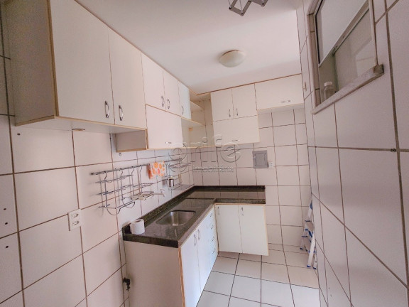 Imagem Apartamento com 3 Quartos à Venda, 54 m² em Jóquei Clube - Fortaleza