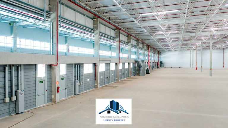 Imagem Imóvel Comercial para Alugar, 1.120 m² em Itaqui - Itapevi Imagem Imóvel Comercial para Alugar, 1.120 m² em Itaqui - Itapevi