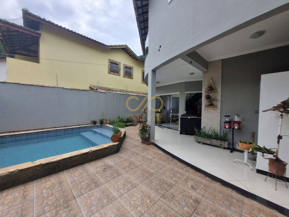 Imagem Sobrado com 4 Quartos à Venda, 200 m² em Canto Do Forte - Praia Grande Imagem Sobrado com 4 Quartos à Venda, 200 m² em Canto Do Forte - Praia Grande
