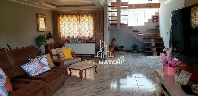 Imagem Casa com 4 Quartos à Venda, 300 m² em Jardim Itaperi - Atibaia Imagem Casa com 4 Quartos à Venda, 300 m² em Jardim Itaperi - Atibaia