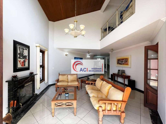 Imagem Casa com 3 Quartos à Venda, 360 m² em Granja Viana - Cotia