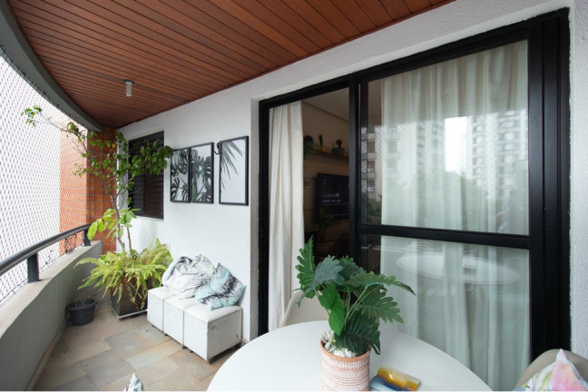Imagem Imóvel com 2 Quartos à Venda, 72 m² em Moema - São Paulo Imagem Imóvel com 2 Quartos à Venda, 72 m² em Moema - São Paulo