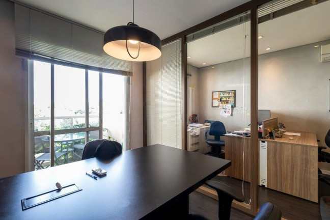 Sala Comercial à Venda, 42 m² em Cidade Monções - São Paulo