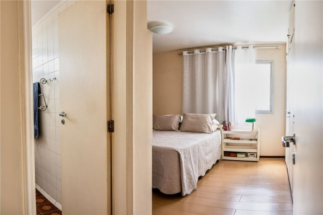 Imagem Imóvel com 4 Quartos à Venda, em Morumbi - São Paulo Imagem Imóvel com 4 Quartos à Venda, em Morumbi - São Paulo