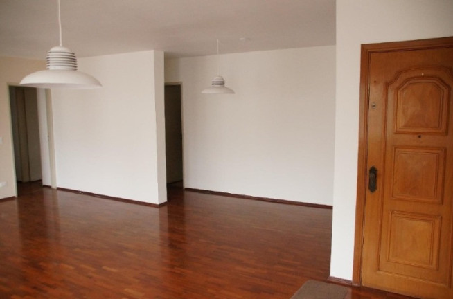Imagem Imóvel com 3 Quartos à Venda, 150 m² em Vila Andrade - São Paulo