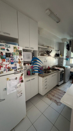 Imagem Imóvel com 2 Quartos à Venda, 67 m² em Pituaçu - Salvador Imagem Imóvel com 2 Quartos à Venda, 67 m² em Pituaçu - Salvador