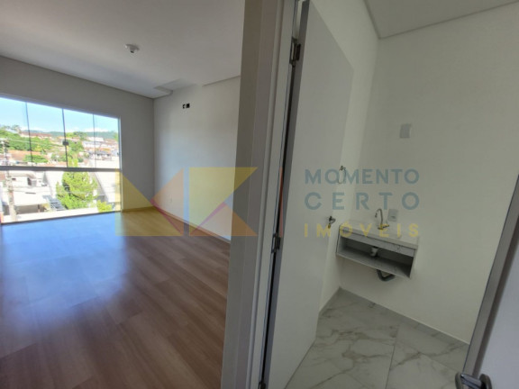 Imagem Casa com 2 Quartos para Alugar, 160 m² em Velha Central - Blumenau Imagem Casa com 2 Quartos para Alugar, 160 m² em Velha Central - Blumenau
