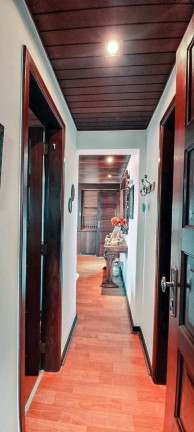 Imagem Imóvel com 6 Quartos à Venda, 221 m² em Alto - Teresópolis Imagem Imóvel com 6 Quartos à Venda, 221 m² em Alto - Teresópolis