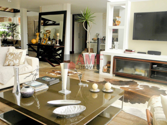 Imagem Casa com 5 Quartos à Venda, 600 m² em Cibratel Ii - Itanhaém Imagem Casa com 5 Quartos à Venda, 600 m² em Cibratel Ii - Itanhaém