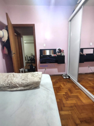 Imagem Imóvel com 2 Quartos à Venda, 53 m² em Camaquã - Porto Alegre