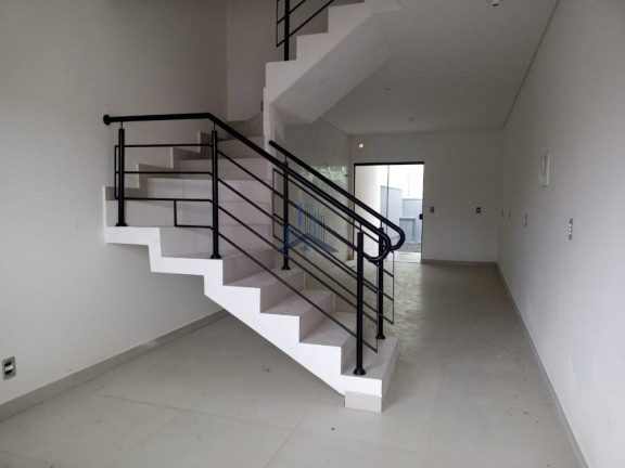 Imagem Sobrado com 3 Quartos à Venda, 82 m² em Aventureiro - Joinville