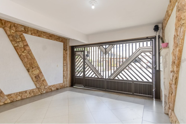 Imagem Casa com 3 Quartos à Venda, 211 m² em Vila Graciosa - São Paulo