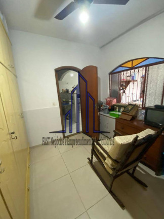 Imagem Casa à Venda, em Itaboraí Imagem Casa à Venda, em Itaboraí