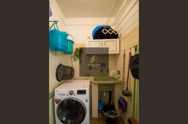 Imagem Casa com 3 Quartos à Venda, 209 m² em Vila Moinho Velho - São Paulo