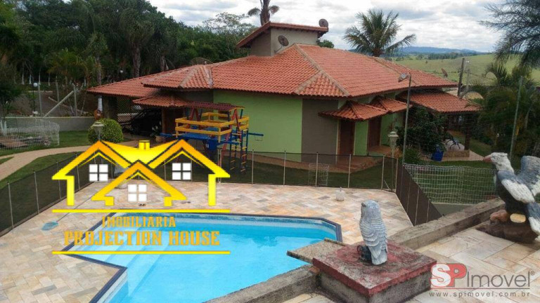 Casa com 3 Quartos à Venda, 650 m² em Piracaia - Piracaia