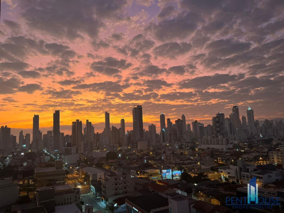 Imagem Apartamento com 2 Quartos à Venda, 96 m² em Estados - Balneário Camboriú Imagem Apartamento com 2 Quartos à Venda, 96 m² em Estados - Balneário Camboriú