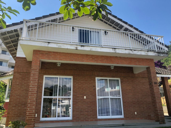 Imagem Casa com 4 Quartos à Venda, 233 m² em Tijuca - Teresópolis Imagem Casa com 4 Quartos à Venda, 233 m² em Tijuca - Teresópolis