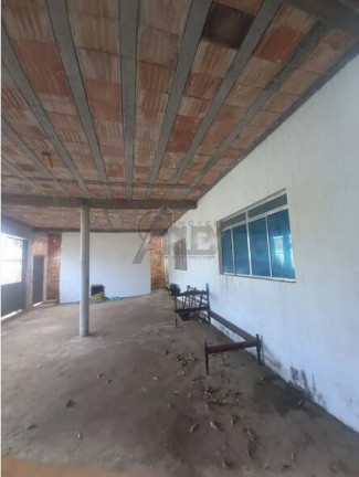 Imagem Casa com 5 Quartos à Venda, em Canelas - Montes Claros Imagem Casa com 5 Quartos à Venda, em Canelas - Montes Claros