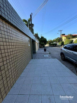 Imagem Casa com 5 Quartos à Venda, 186 m² em Edson Queiroz - Fortaleza Imagem Casa com 5 Quartos à Venda, 186 m² em Edson Queiroz - Fortaleza