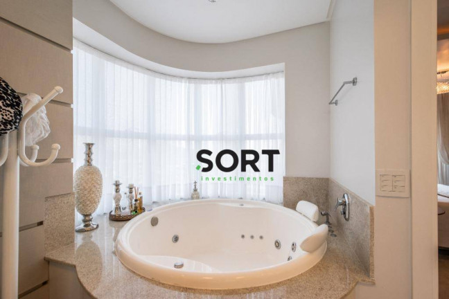 Imagem Apartamento com 4 Quartos à Venda, 237 m² em Centro - Balneário Camboriú