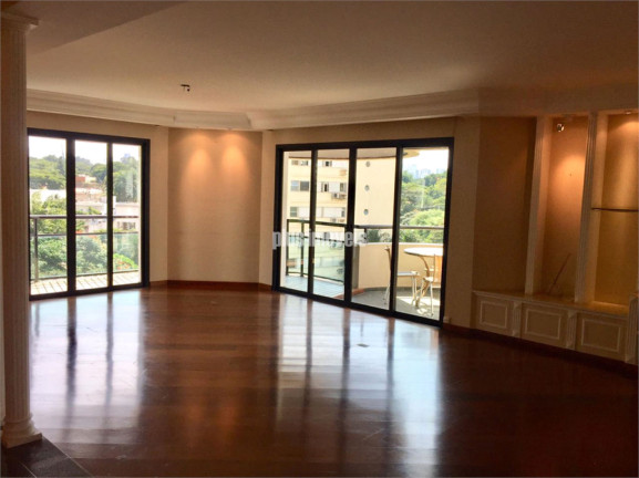 Apartamento com 3 Quartos à Venda, 257 m² em Moema - São Paulo