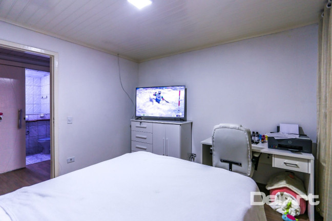 Imagem Casa com 2 Quartos à Venda, 93 m² em Xaxim - Curitiba