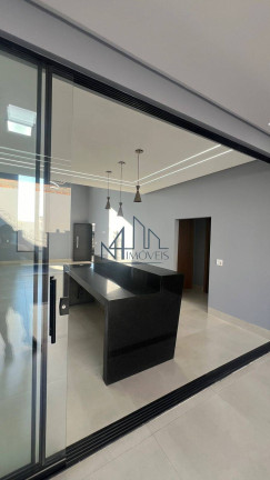 Imagem Casa com 3 Quartos à Venda, 300 m² em Residencial São Leopoldo Complemento - Goiânia Imagem Casa com 3 Quartos à Venda, 300 m² em Residencial São Leopoldo Complemento - Goiânia