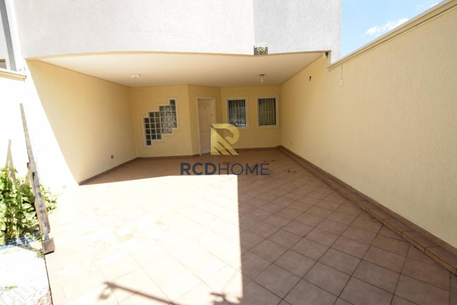 Imagem Casa com 4 Quartos à Venda, 199 m² em Uberaba - Curitiba
