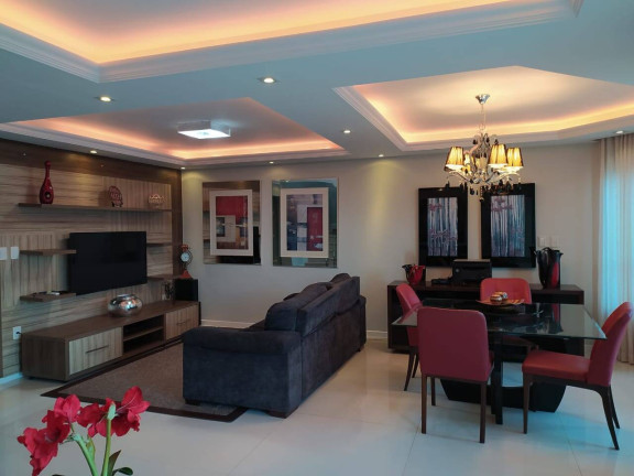 Imagem Casa com 4 Quartos à Venda, 330 m² em Vale Dos Cristais - Macaé