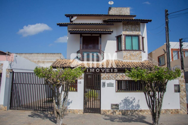 Casa com 5 Quartos à Venda, 500 m² em Parque Turf Club - Campos Dos Goytacazes