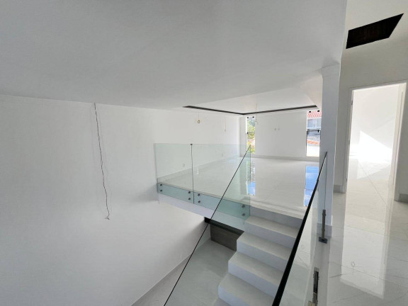 Imagem Casa com 4 Quartos à Venda, em Estação - São Pedro Da Aldeia Imagem Casa com 4 Quartos à Venda, em Estação - São Pedro Da Aldeia